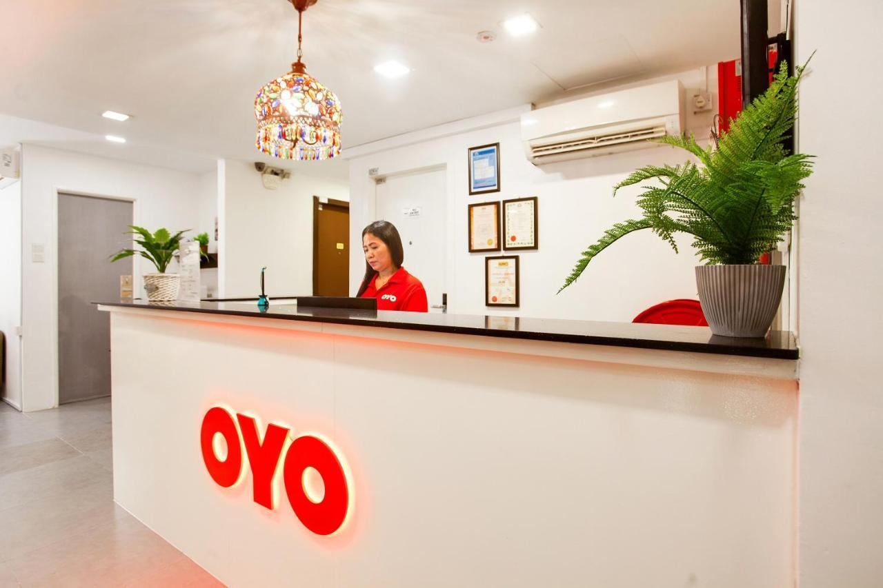 Oyo 89631 988 Hotel Johor Bahru Exteriér fotografie